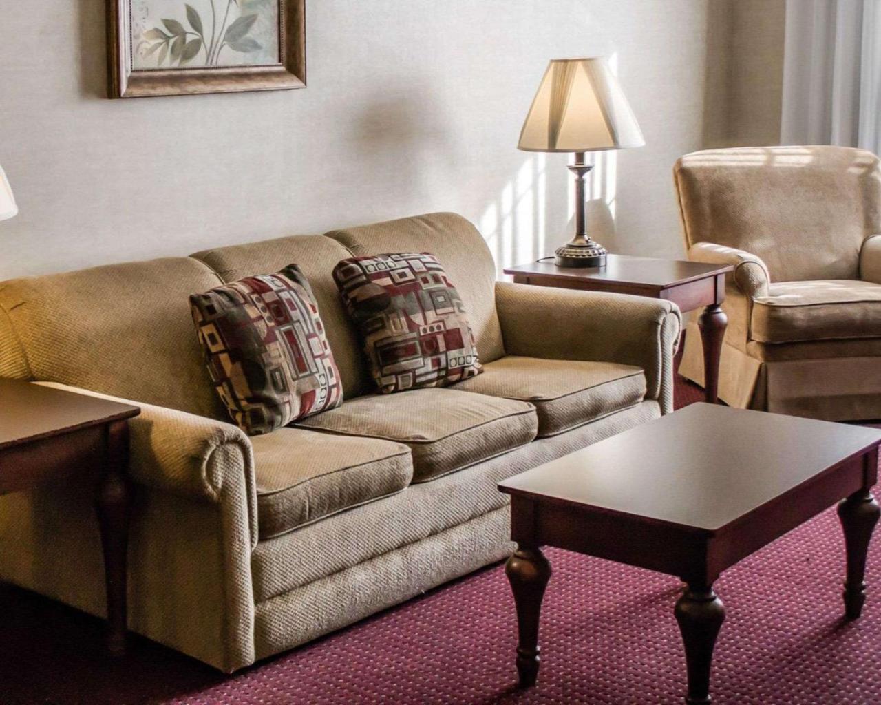 Comfort Suites Lake George - Queensbury Exteriör bild